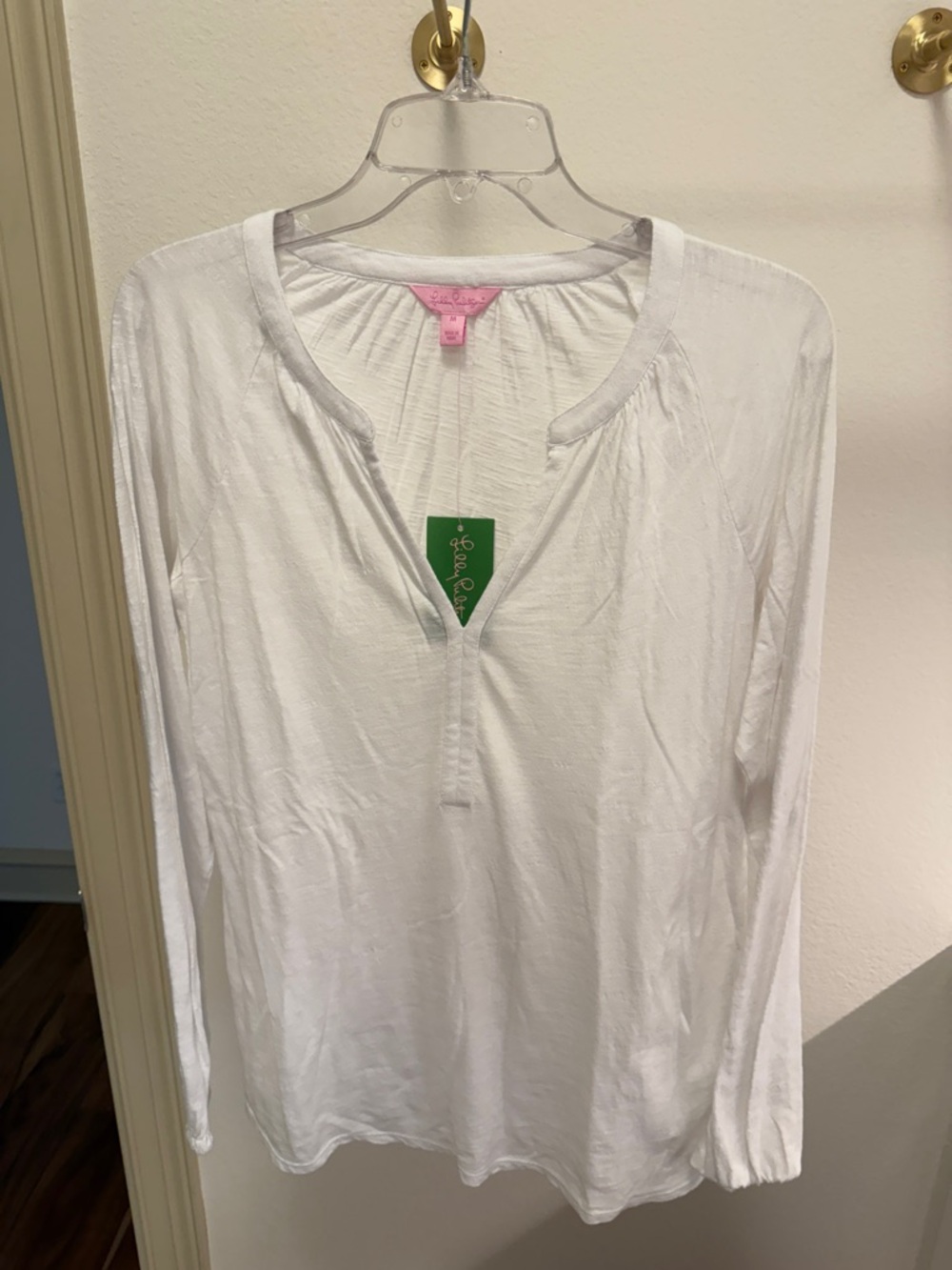 Lilly Pulitzer White Long-Sleeve Split V-Neck Top
